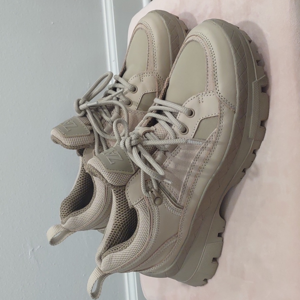 Zara Women's Chunky Platform Tan Khaki Sneakers EU Size 40